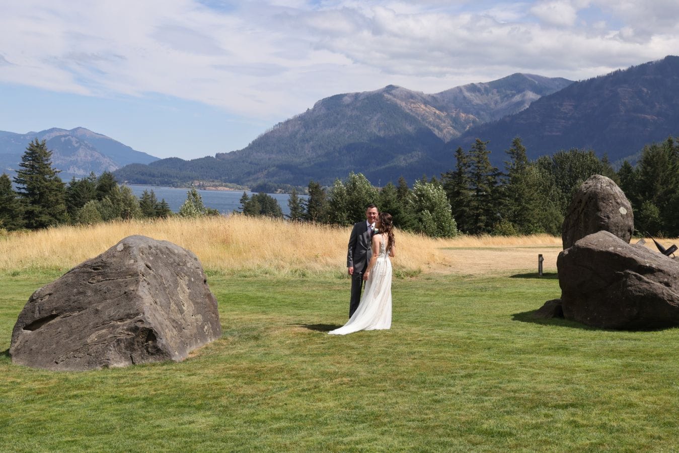 Asheley & Ben wedding at Skamania Lodge, Stevenson, WA — photo 1