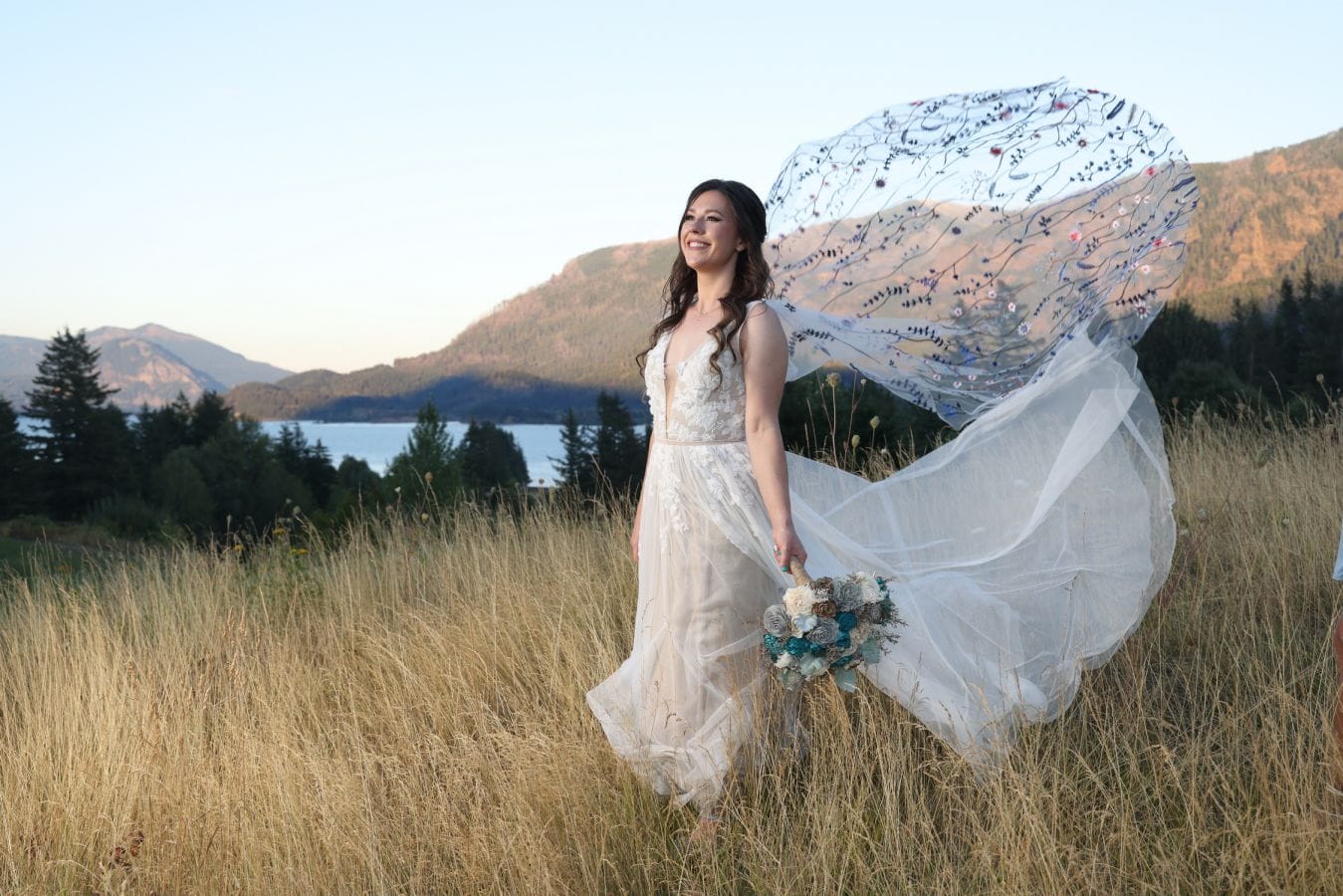 Asheley & Ben wedding at Skamania Lodge, Stevenson, WA — photo 12