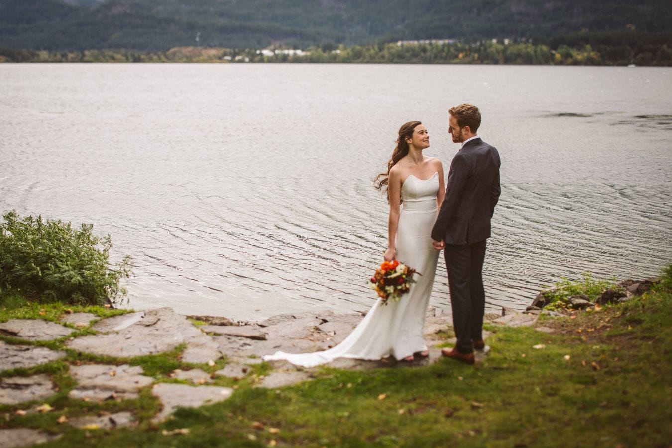 Madison & Tyler wedding at Skamania Lodge, Stevenson, WA — photo 35