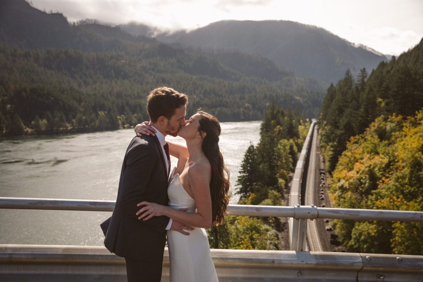 Madison & Tyler wedding at Skamania Lodge, Stevenson, WA — photo 13