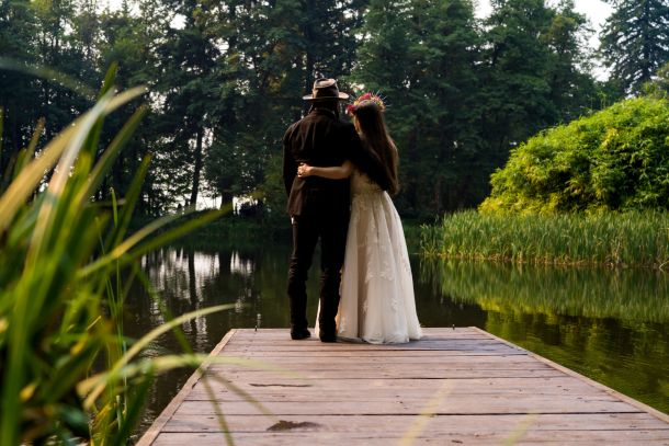 Katie and Royeric Bridal Veil Lakes, The Gorge: Stark Photography