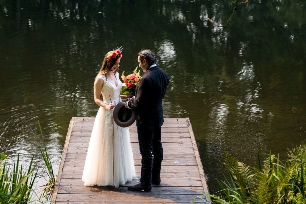 Katie and Royeric Bridal Veil Lakes, The Gorge: Stark Photography